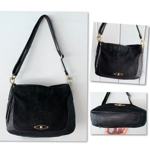 Elliott Lucca Bags - Elliot Lucca Black Gold Leather Purse Elliott Lucca Bags - Elliot Lucca Black Gold Leather Purse